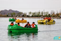  قایق‌سواری